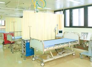 ICU（集中治療室）