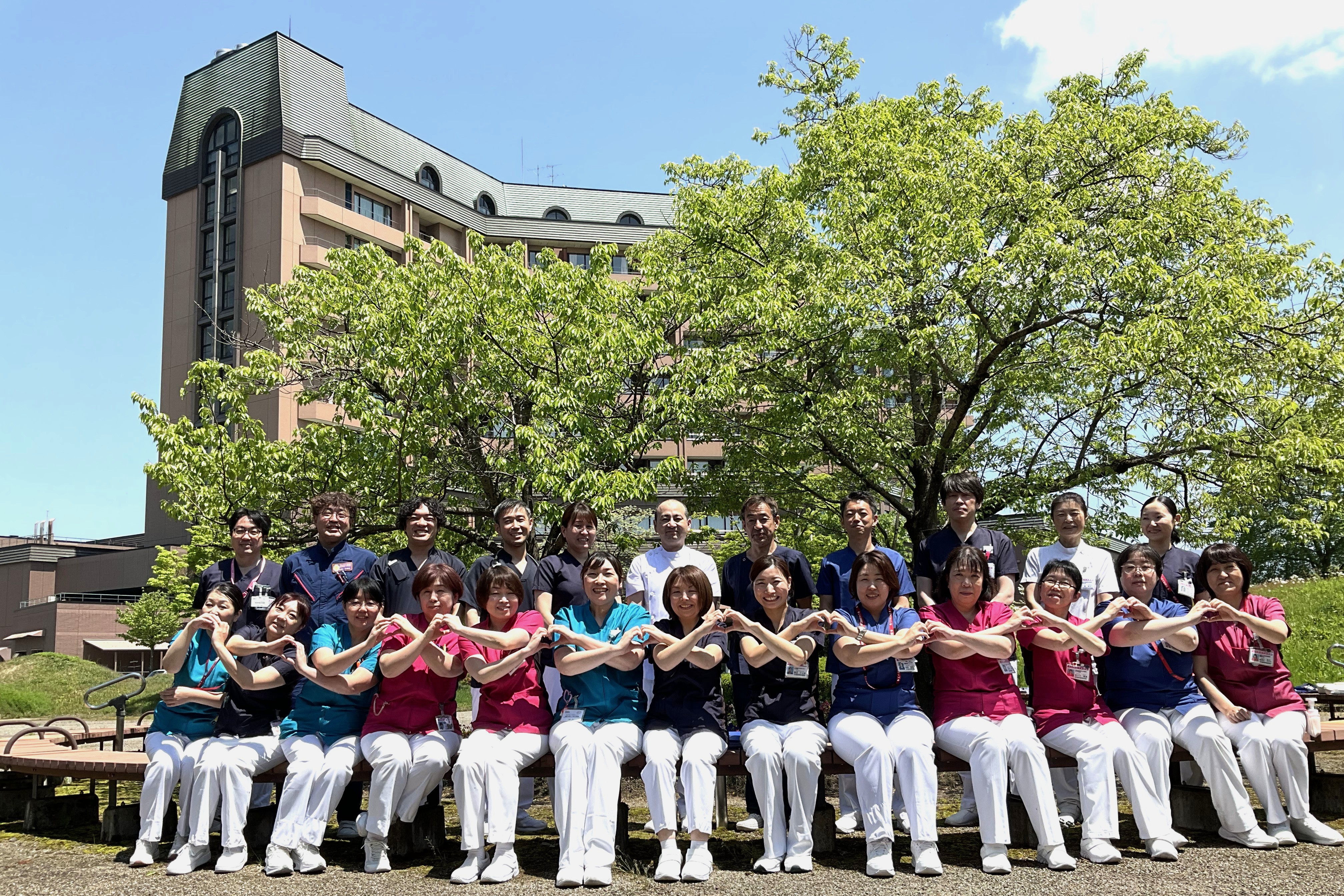 令和7年度　専門看護師・認定看護師スタッフ